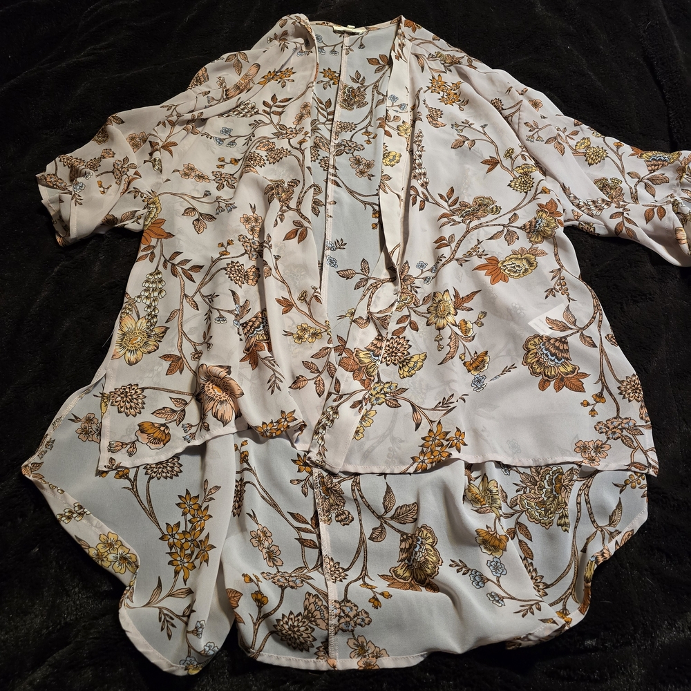 Maurices Floral Patterned Kimono